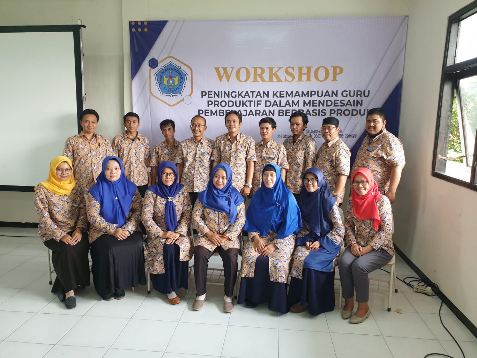 WORKSHOP GURU PRODUKTIF SMK MAHARDHIKA SURABAYA