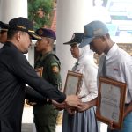 SMK MAHARDHIKA MENJADI PETUGAS PASUKAN UPACARA PARADE SURYA SENJA (PSS)